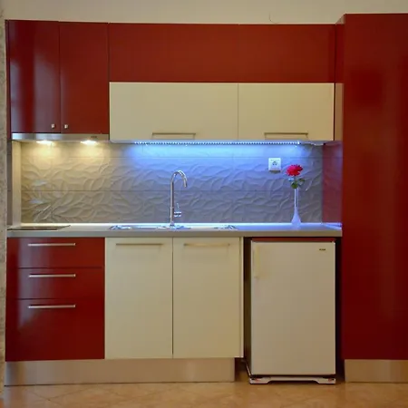 Alisahni Studio Apartment Adamantas (Milos)